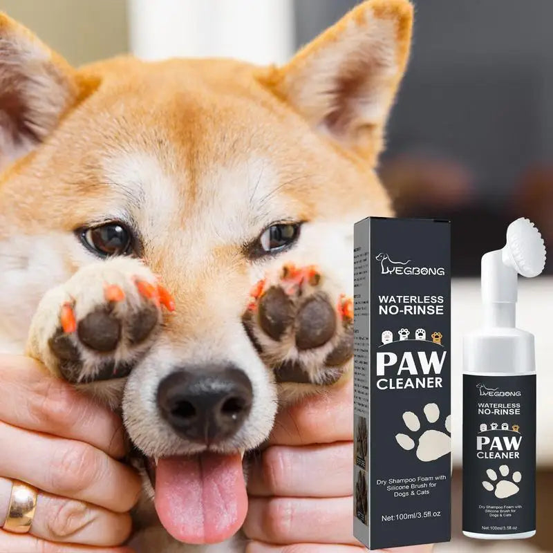 Waterless Pet Paw Cleaning Foam with Silicone Brush – Gentle Dry Shampoo for Dogs and Cats